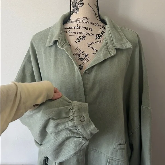 Misguided Denim Oversized Shacket Shirt Jacket Women’s size 12 - Picture 5 of 10